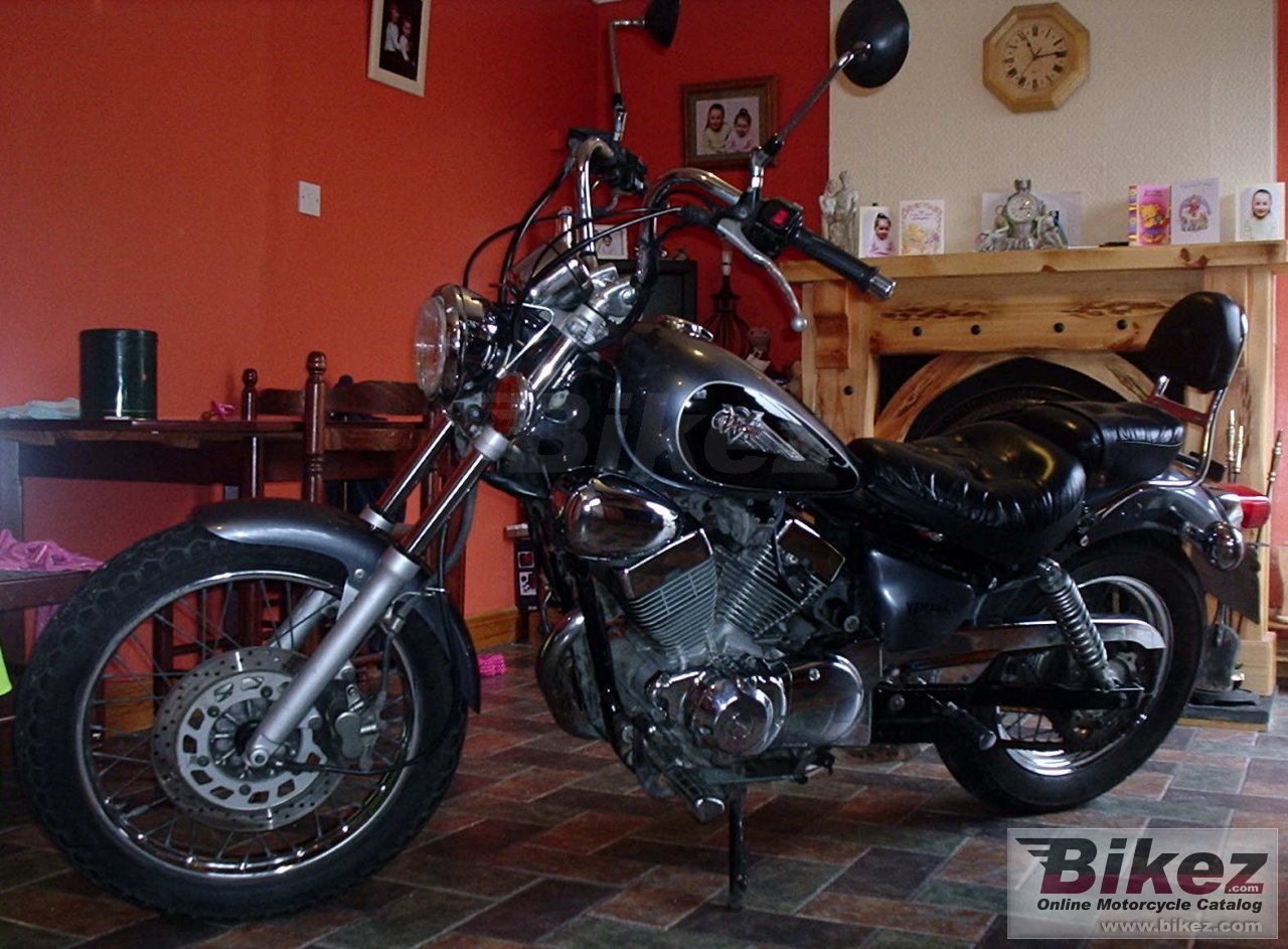 Big nymous user. xv 125 virago picture and wallpaper from Bikez.com